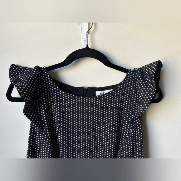 ELLE Dress Women's Size 4 Black White Round Neck Back Closure Zip - Picture 3 of 7
